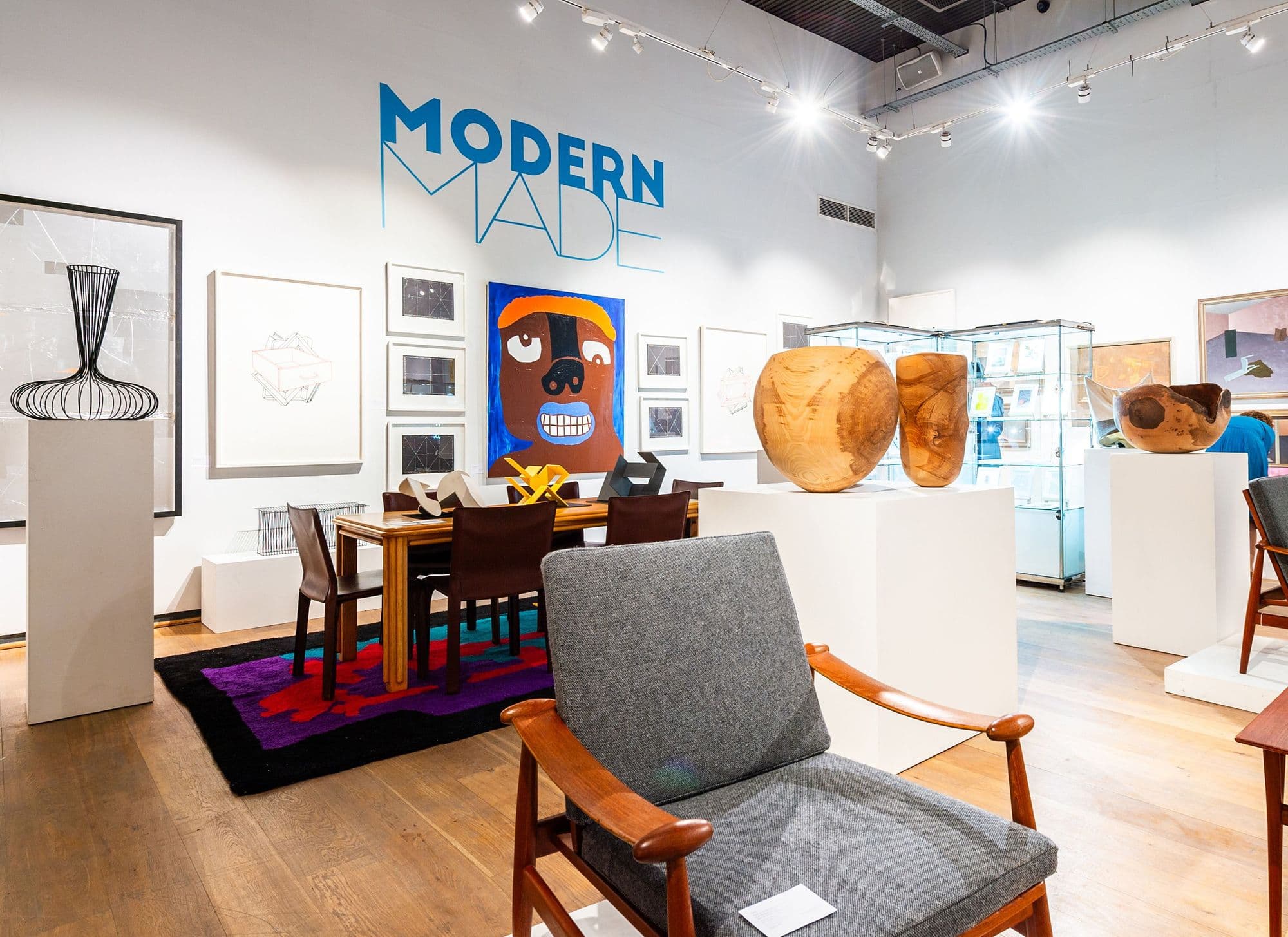 modern made- modern design auction